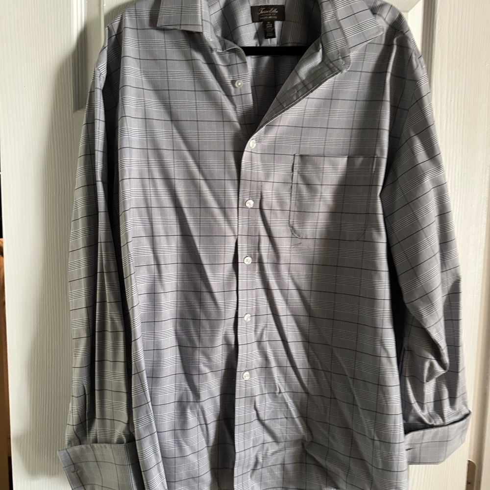 Tasso Elba Gray Dress Shirt Classic Plaid Design